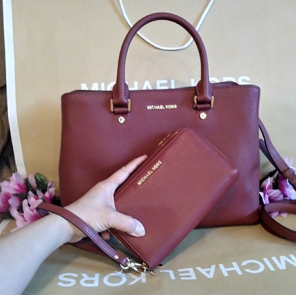 NWT Michael kors purse bag w/ wristlet wallet set